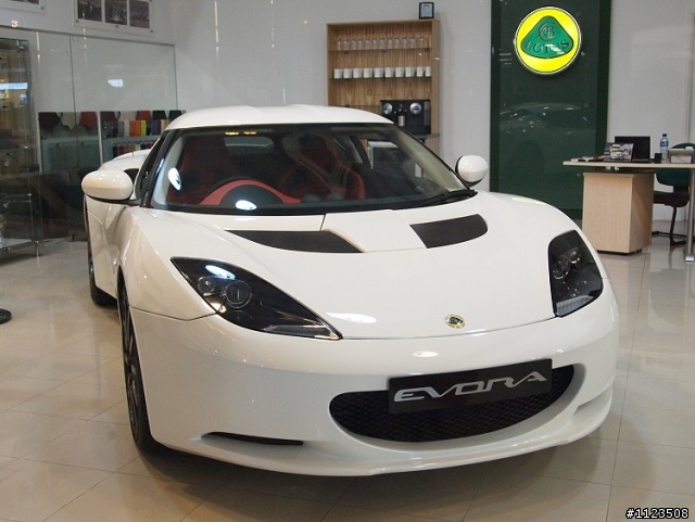 LOTUS EVORA