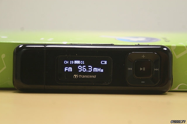 [開箱] 三種錄音源的筆型MP3 ─ 創見Transcend MP330 4GB