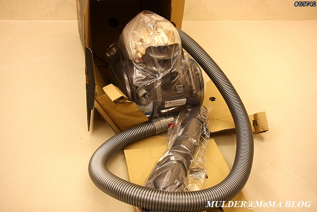 [MoMo桑分享] Dyson DC22 Allergy + DDM 滿除男人浪漫夢想的強力吸塵器 !!
