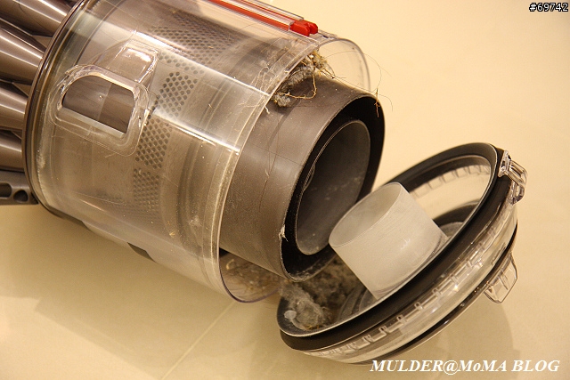 [MoMo桑分享] Dyson DC22 Allergy + DDM 滿除男人浪漫夢想的強力吸塵器 !!