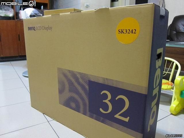 資展小黃屋殺很大之BENQ SK3242 32吋液晶不專業之開箱文