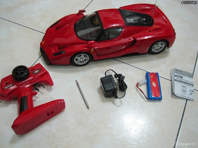 [開箱]1:10 ENZO FERRARI  遙控車  圖多