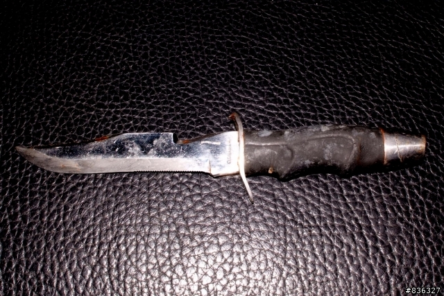 年輕時用過的童軍刀及潛水刀