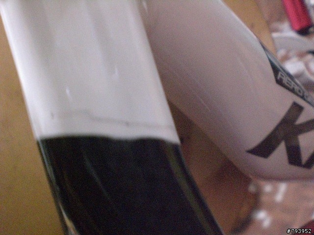 緊急！麻煩大家進來幫我看看Kinesis KR-510  carbon接痕會這樣？