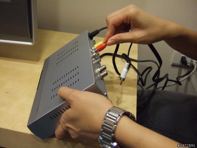【開箱介紹】狂推~圓剛數位電視機上盒FREE TV(還可以錄影喔!!)