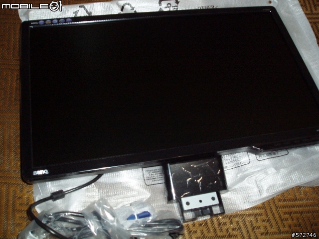 BenQ G2220HD - 高CP值亮點王的簡易開箱