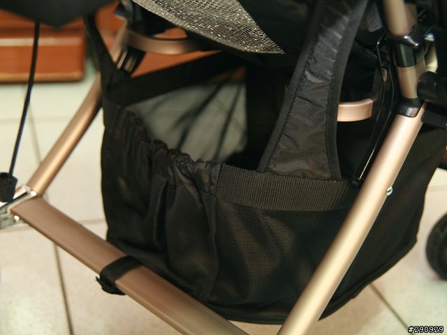 (開箱)小少爺的第一台推車 Aprica雙向嬰幼兒手推車CALCCObed 700 開箱分享