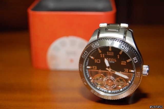 【開箱文】FOSSIL ME1075 就是有個性