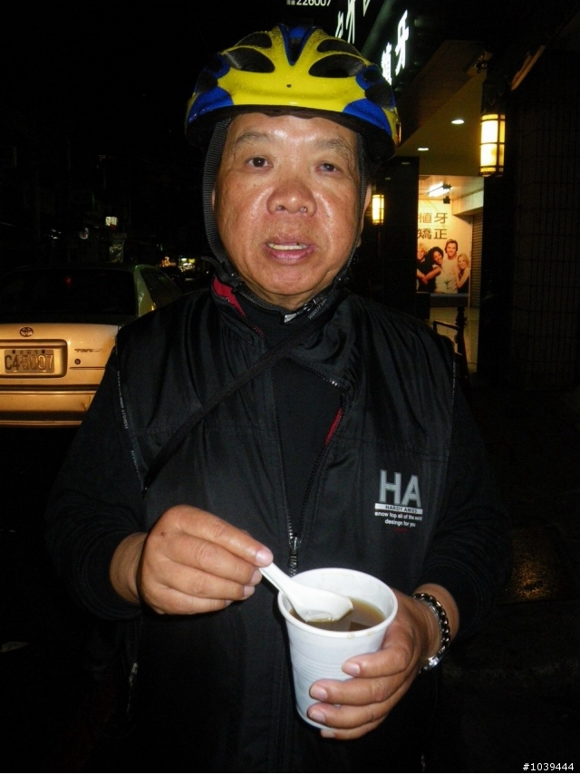 [分享]香腸妹妹單車處女航