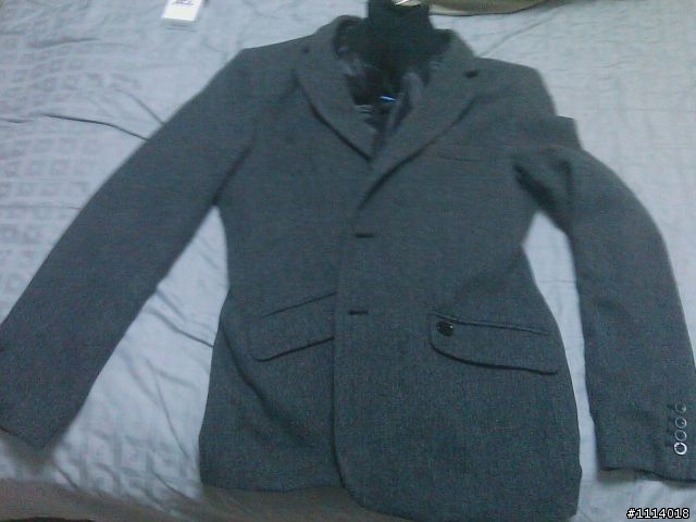 [分享]週末買的一些衣服褲子(優衣庫，LEE等)