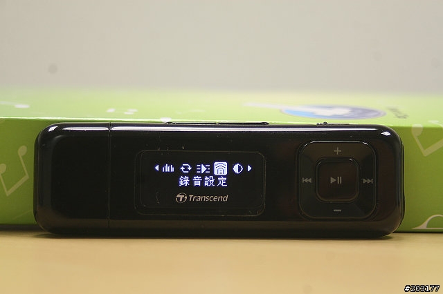 [開箱] 三種錄音源的筆型MP3 ─ 創見Transcend MP330 4GB
