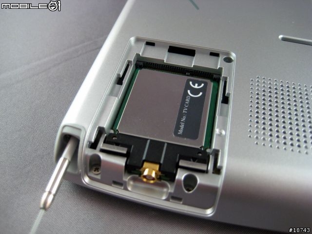 [實測] Mio Moov V505 數位電視 + 導航車機