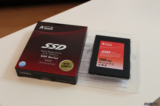 我的 SZ 重生了~ 龜速 Fujitsu 5400rpm 250GB HDD 換上 A-Data SSD S592 32GB ( 感謝 Kao01 教學文 )