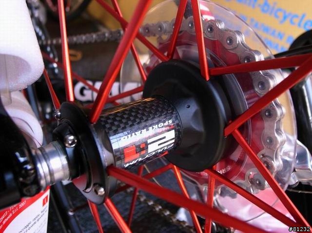 2010 TCR ADVANCED SL 1