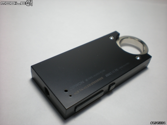[開箱]新手初次發文，Cowon iAudio E2 4G(黑)。