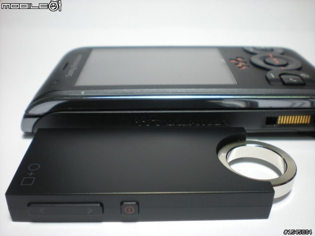 [開箱]新手初次發文，Cowon iAudio E2 4G(黑)。