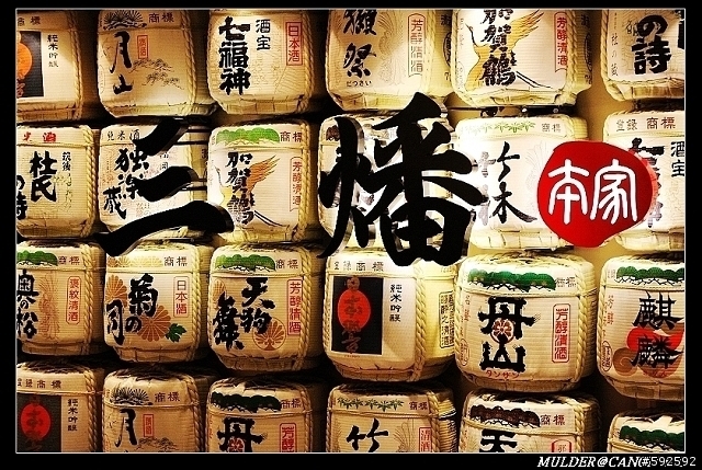 請問大型的清酒桶在哪買!?