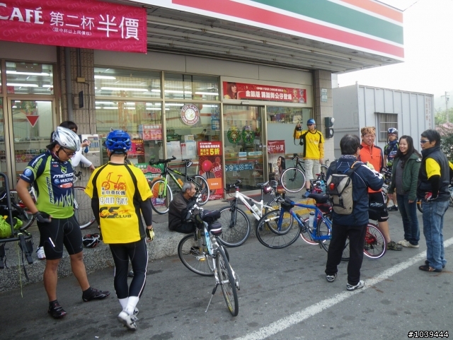 [分享]小折兵團.夢時代車隊36彎聯誼---搖擺篇
