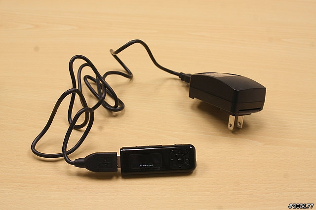 [開箱] 三種錄音源的筆型MP3 ─ 創見Transcend MP330 4GB