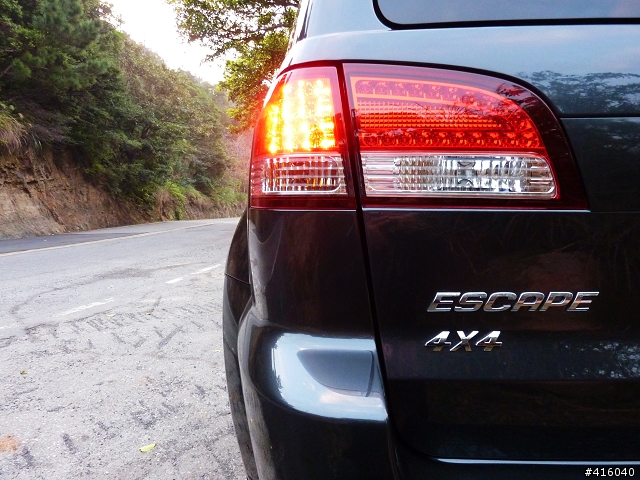 【開箱】2010 Escape 2.3 4WD