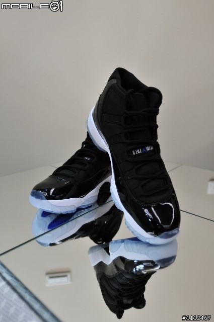 [開箱]AIR JORDAN 11 怪物奇兵 (圖多)