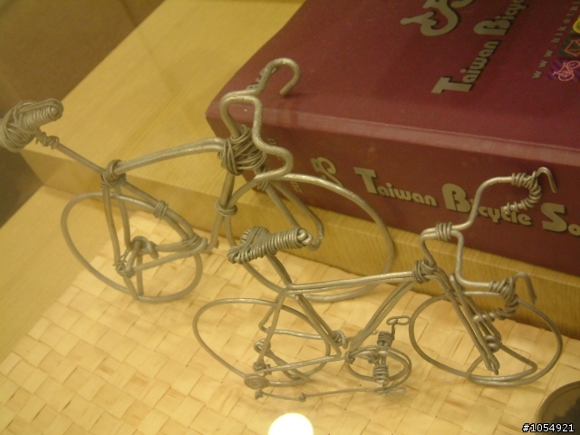 2010頂級工藝～全車手工公路車之：沒人比我輕