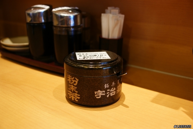 2009京阪賞楓之旅--經典美食(1)"大起水產迴轉壽司"