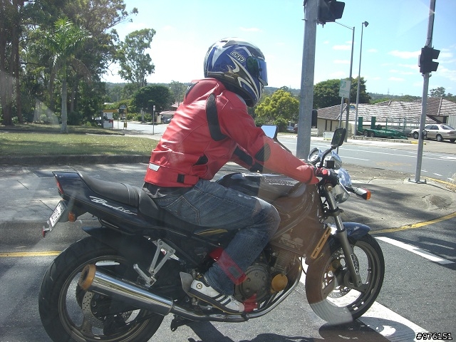 [開箱文] 我的第一部重機! Suzuki Bandit 250