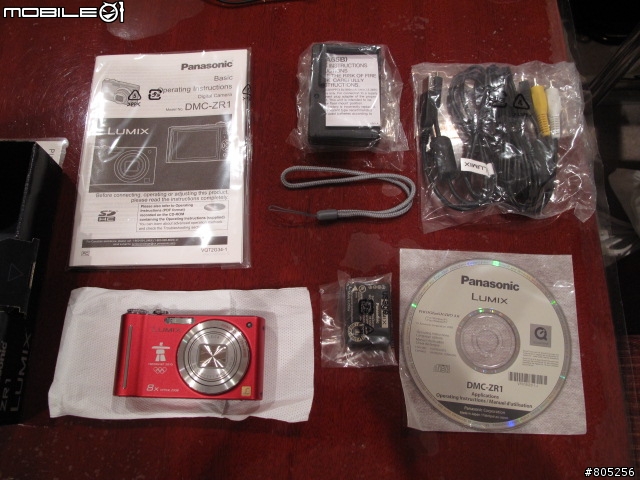 [不專業開箱]Panasonic Lumix DMC-ZR1 2010年溫哥華冬季奧運會限量相機