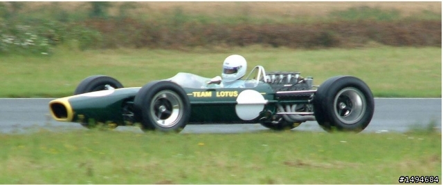 模型車收藏分享[024-Exoto, 1/18, Lotus-Ford Type 49, GP of Spain, Jo Siffert, 1968]