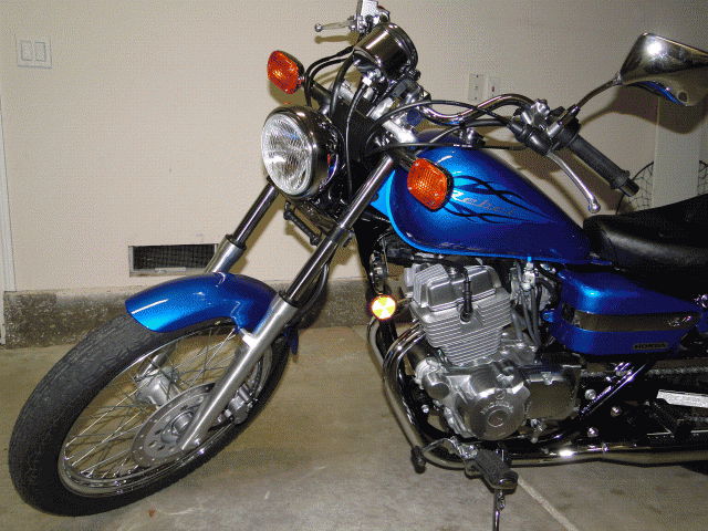 [開箱文]圖多文少 - Honda Rebel 250 牽新摩托車囉 !!!