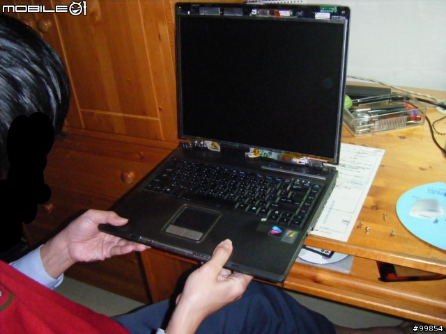 A3G 恢復 當年風采 (後續)       ASUS A3G 上蓋毀滅~