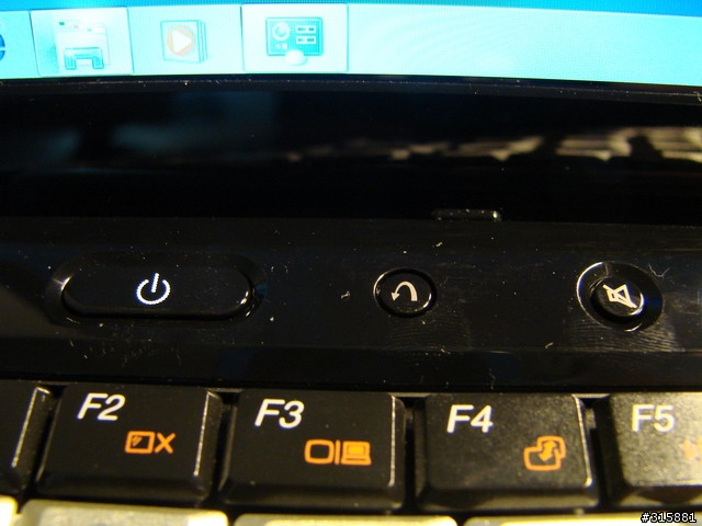 [開箱] Lenovo IdeaPad U150 CULV Laptop