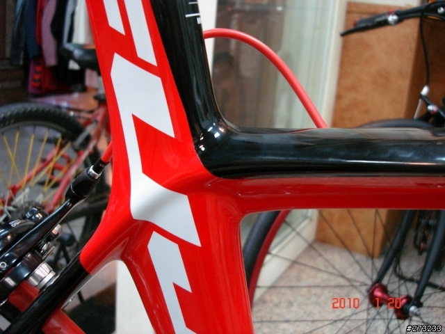 [開箱] FUJI SST3.0 - 我的第一台公路車