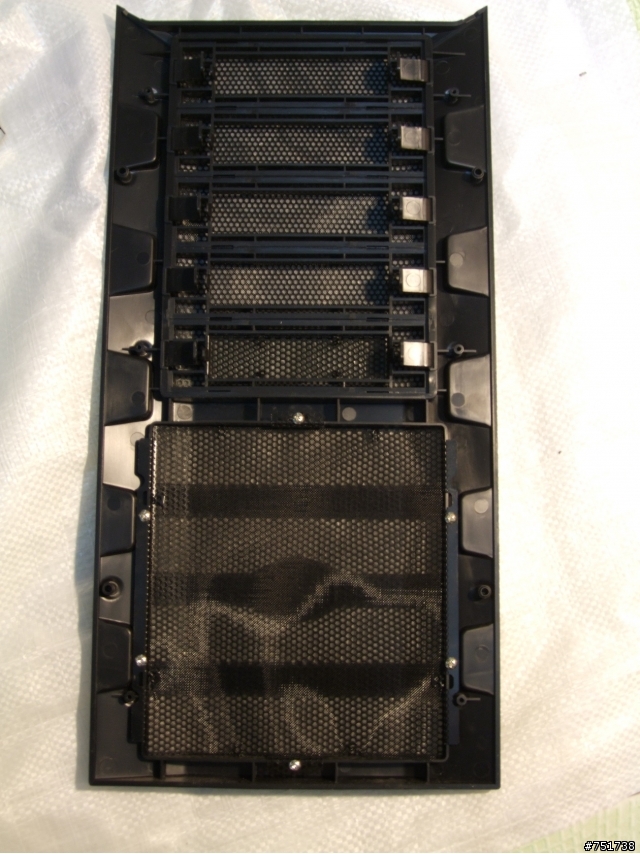 [分享文] 霸氣再現 CoolerMaster HAF 922