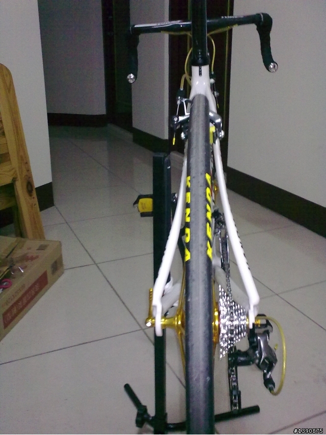 [開箱]限量版 cannondale caad9