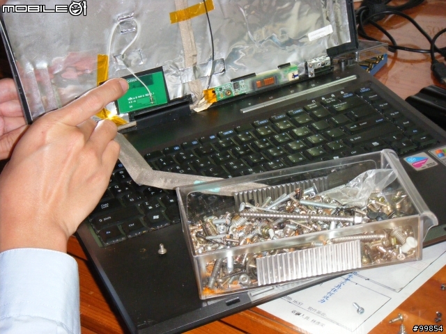 A3G 恢復 當年風采 (後續)       ASUS A3G 上蓋毀滅~