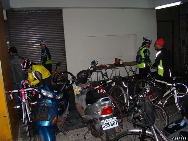 [照片]980107暗攻叫訓練騎_小緯亂拍篇