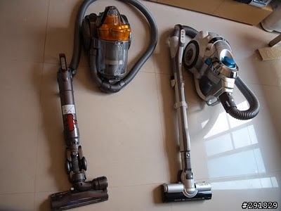SHARP EC-VX200-S 業界最安靜吸塵器開箱(vs DYSON DC12 PLUS ENTRY 數位吸塵器-圖多)