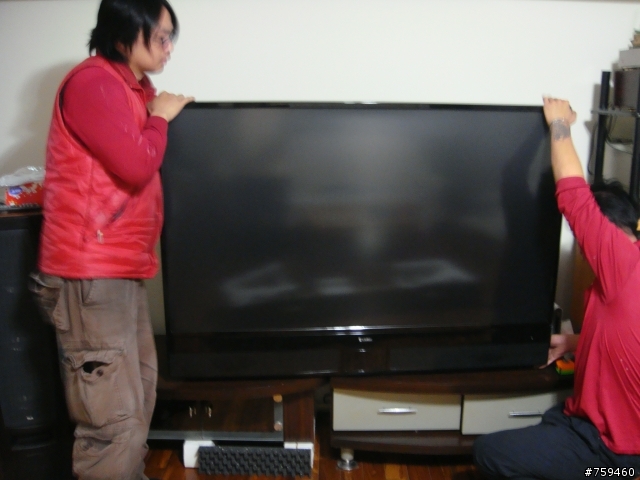 初新者開箱文之Esonic60"Full HD DLP（內投影)（HD6001）