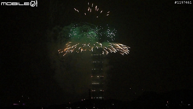 [分享] 7D HD錄影影片 2010 TAIPEI 101 跨年煙火秀