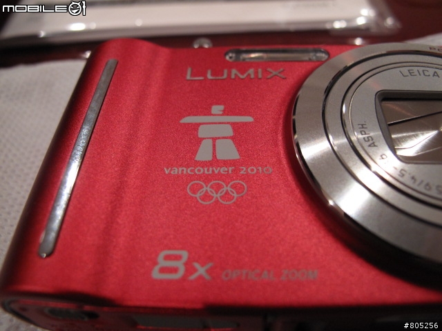 [不專業開箱]Panasonic Lumix DMC-ZR1 2010年溫哥華冬季奧運會限量相機