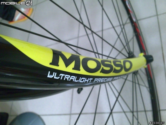 【沒有箱子的開箱文】MOSSO 756車架(黃) 配全套VELOCE