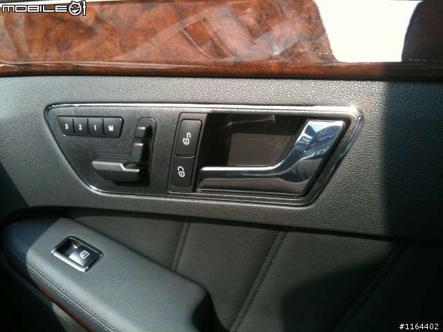 Mercedes Benz 2010 E200 小黑簡單開箱