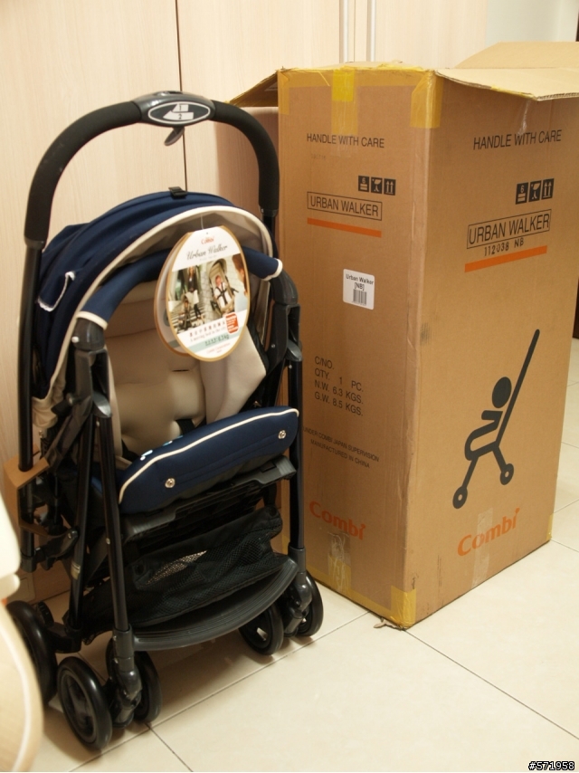 兒子的藍寶堅尼休旅車[Combi New Urban Walker DX]秒收車