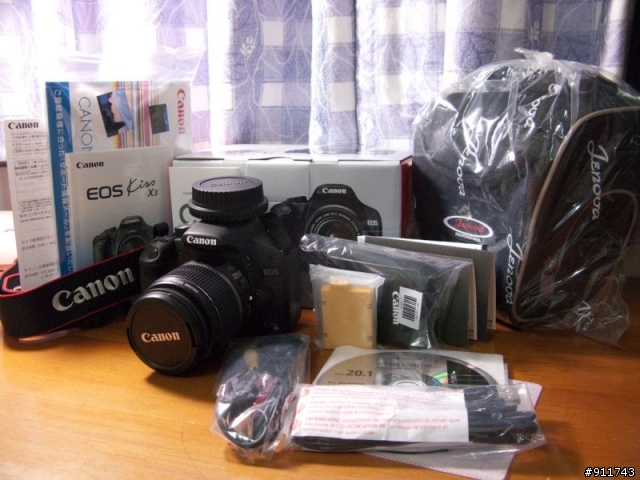 【開箱】重量適合女生拿的DSLR--KissX3入手>///<