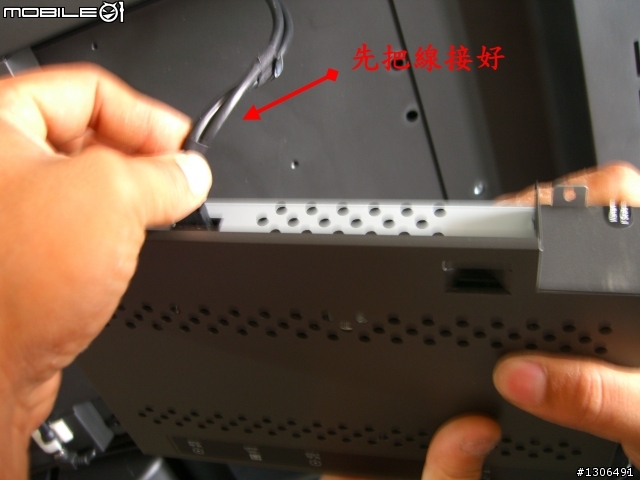 [分享]兆赫液晶LM-4218P不專業開箱文-可上網-內建8000系列功能