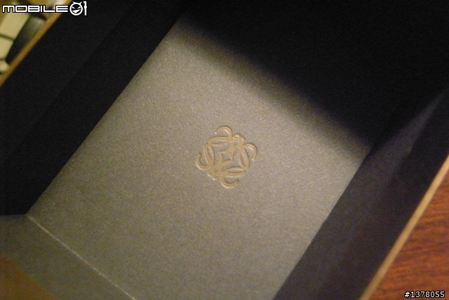 ［開箱］不可承受之迷你 - LOEWE mini Amazona