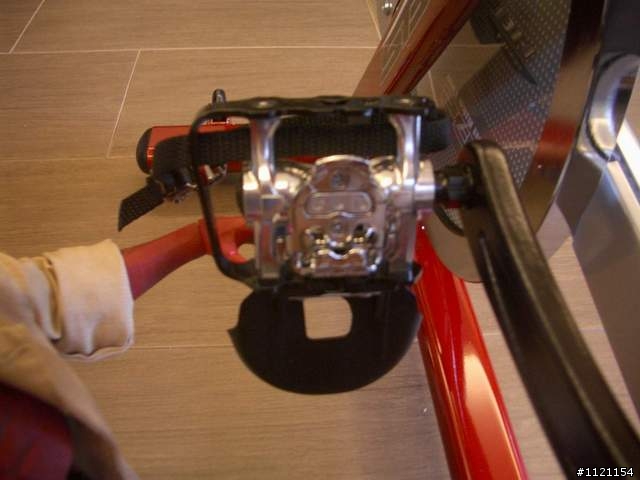 [開箱囉]另類的單車訓練台-BH-916飛輪健身車