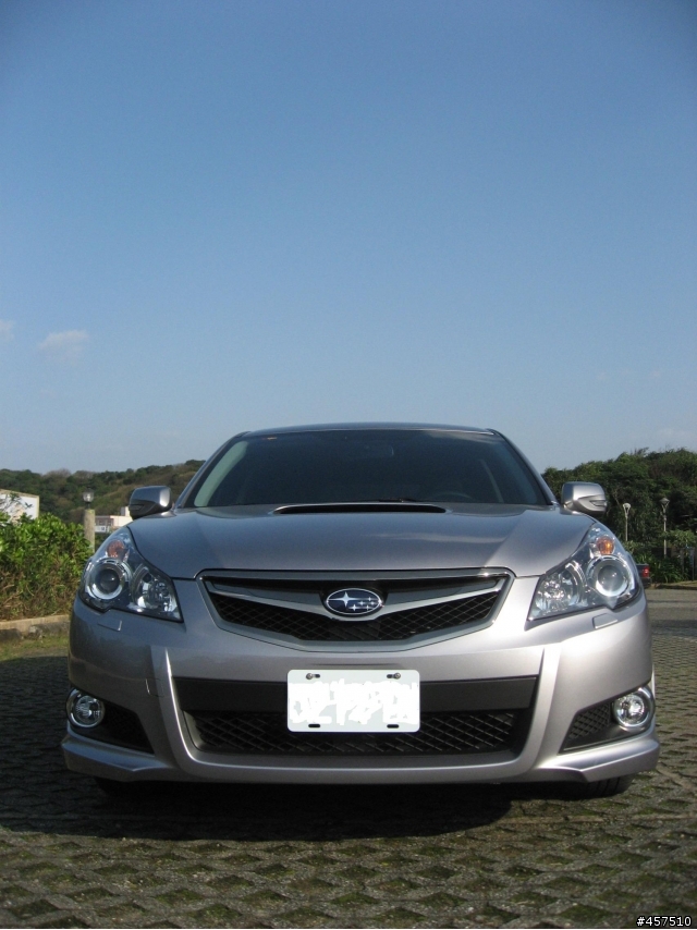 [1/13真開箱文]2010 legacy 2.5GT 深銀
